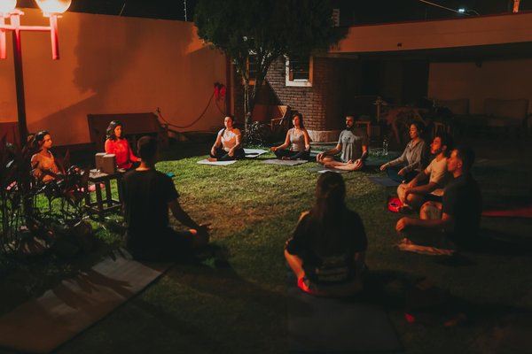 What UK fashion styles are ideal for women's active wellness?