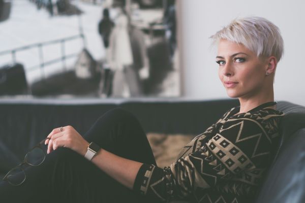 Top tips for embracing gray hair successfully